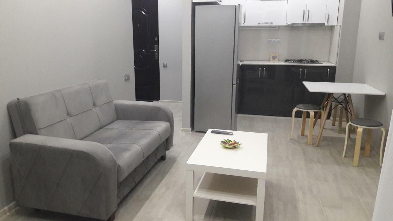 E-Home บาทูมิ ภายนอก รูปภาพ
